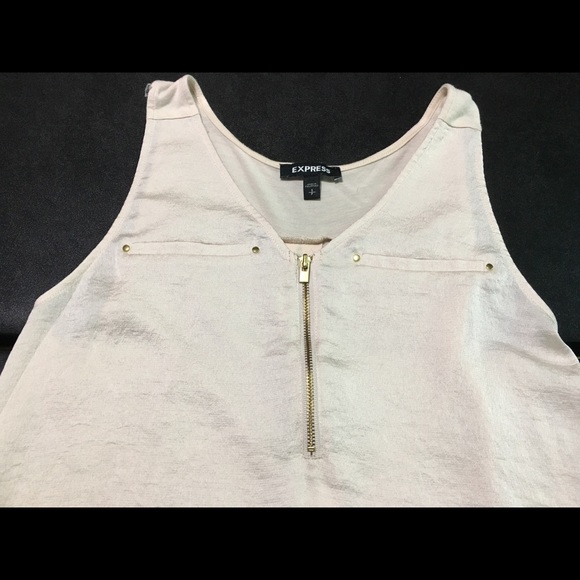 EXPRESS Stylish Tank V-Neck Zipper Pleated Back - Picture 2 of 9